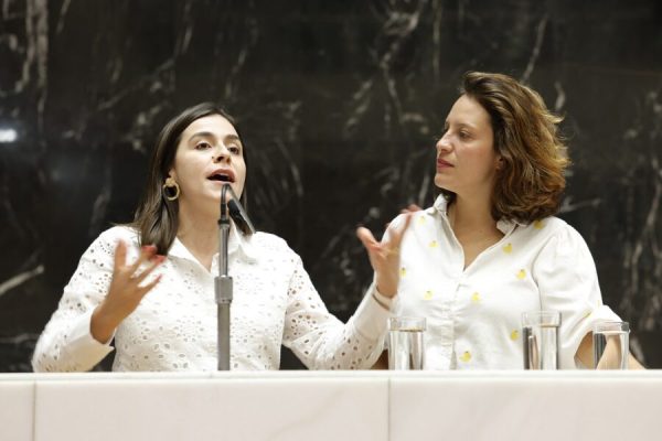 Violência política e condenação de homem que ameaçou deputadas repercutem em Plenário