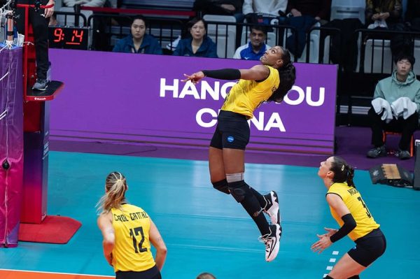 O Praia Clube almeja a primeira medalha no Mundial de Clubes Feminino de Vlei (foto: Divulgao/FIVB)