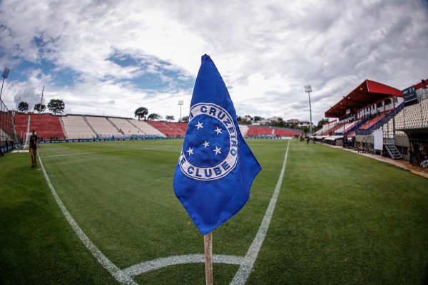 Bandeirinha do Cruzeiro (foto: Staff Images/Cruzeiro)