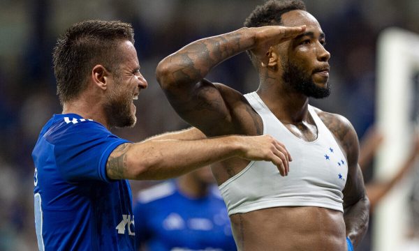 Ramiro e Rafa Silva em ao pelo Cruzeiro em 2024 (foto: Staff Images/Cruzeiro)