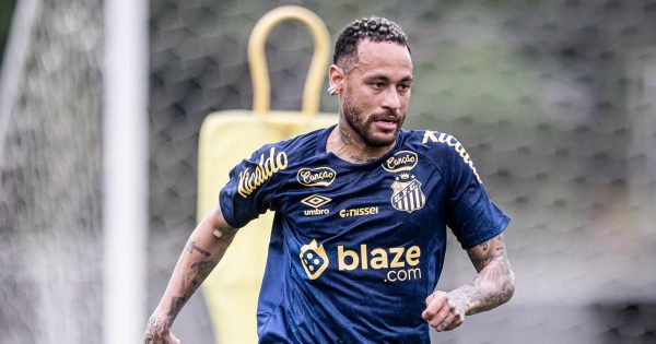 Neymar em treino pelo Santos (foto: Raul Baretta/ Santos FC.)