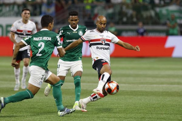 Palmeiras e So Paulo empataram por 0 a 0 (foto: Rubens Chiri / So Paulo FC)