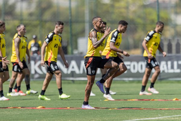 Treino do Atltico na manh desta quinta-feira (13/3) (foto: Pedro Souza / Atltico)