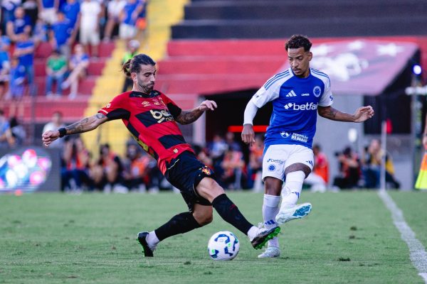 Cruzeiro goleia Sport (foto: Paulo Paiva/Sport)