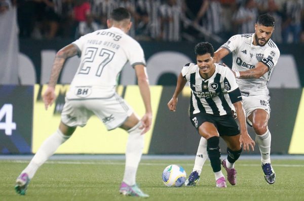 Botafogo e Atltico (foto: Vtor Silva/Botafogo)