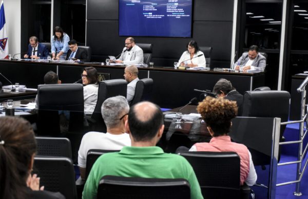 Adiada na Câmara de Timóteo a votação de Projeto que proíbe a realização de eventos festivos
