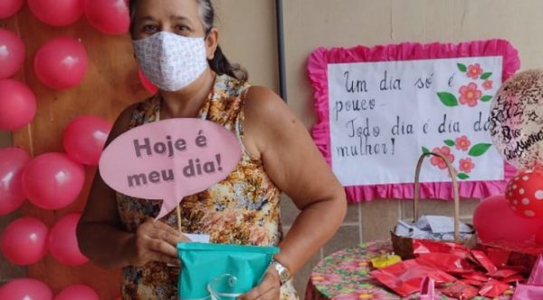 CRAS de Timóteo promovem encontros com mulheres durante todo mês de março