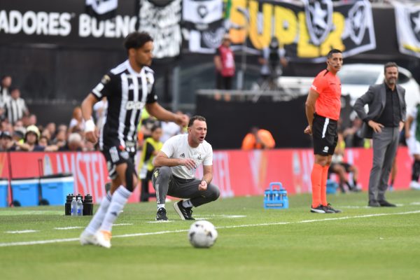 Campeão pelo Botafogo detona decisão do Atlético na final da Libertadores: ‘Muito mal’