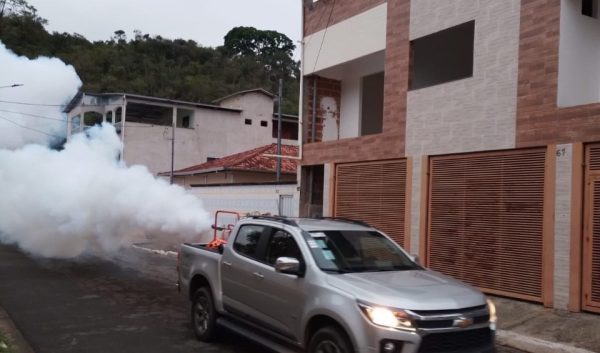 Santana do Paraíso intensifica ações de combate a Dengue com Fumacê nesta sexta-feira