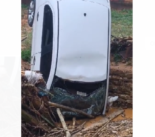 Chuva levou muito medo para moradores de Lavrinha e Cava Grande. Veja Vídeo