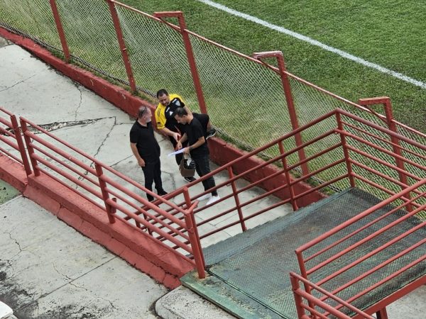 Comissão técnica do Atlético marca presença em jogo-treino contra o Villa Nova