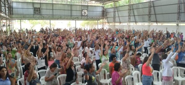 Comunidade Católica Deus Existe realiza tradicional réveillon com Jesus Cristo