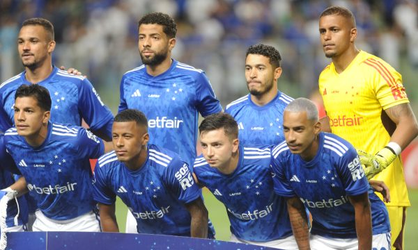 Time do Cruzeiro antes de jogo pela Sul-Americana (foto: Alexandre Guzanshe/EM/D.A. Press)