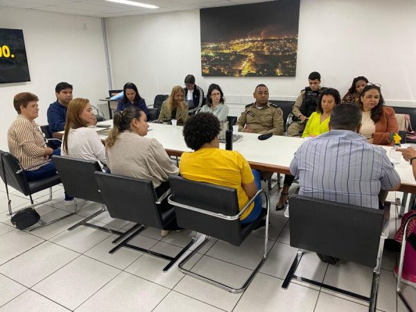 Debate intersetorial sobre pessoas em situação de rua avança em Ipatinga