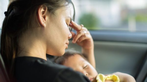 Depressão Pós-Parto afeta mãe e bebê e precisa de tratamento