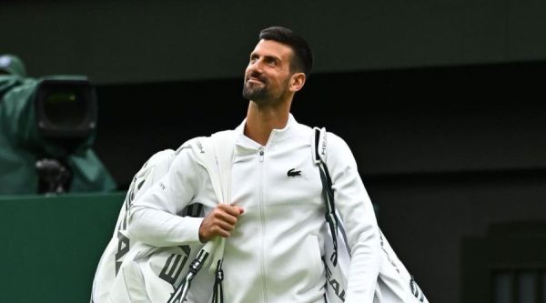 Djokovic com equipamento (foto: Divulgao / Djokovic )