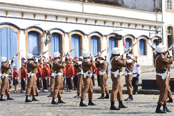 Entrega da Medalha da Inconfidência será na segunda-feira (21), em Ouro Preto