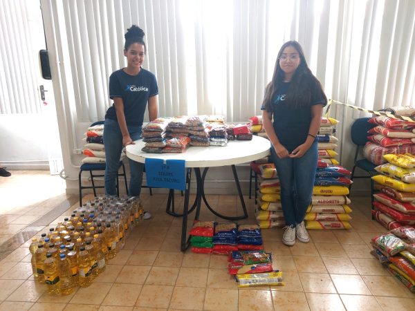 Estudantes do Colégio Católica Timóteo (MG) arrecadam seis toneladas de alimentos