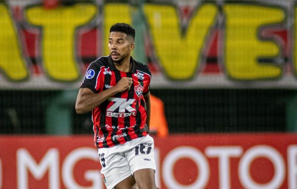 Willian Oliveira, ex-meia do Cruzeiro e hoje no Vitria (foto: Willian Oliveira, ex-meia do Cruzeiro e hoje no Vitria)