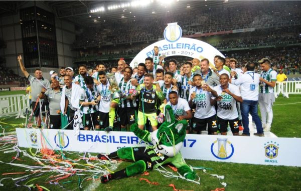 Enderson Moreira comandou o Amrica no ttulo da Srie B de 2017 (foto: Gladyston Rodrigues/EM/D.A Press)