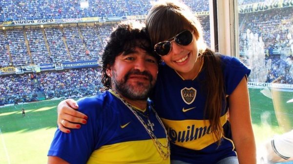 Filha de Maradona diz que se comunicou com o pai no além: ‘Quero saber o que houve’