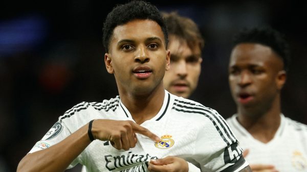 Rodrygo comemorando gol pelo Real Madrid no duelo contra o Atltico de Madrid pela Champions League (foto: Pierre-Philippe MARCOU / AFP)