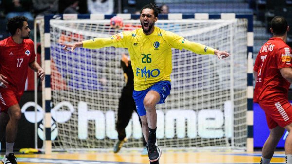 Jogador do Brasil no duelo contra o Chile pelo Mundial Masculino de Handebol (foto: Stian Lysberg Solum / NTB / AFP))