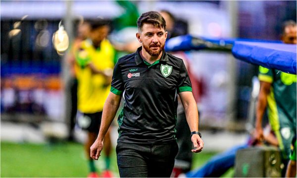 William Batista em jogo do Mineiro (foto: Mouro Panda/Amrica)