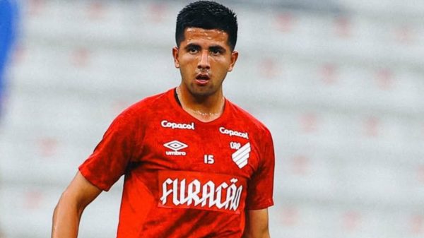 Mateo Gamarra em campo pelo Athletico-PR (foto: Reproduo Instagram)