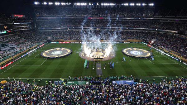 Pblico de Palmeiras x Chelsea no Lincoln Financial Field pelo Mundial de Clubes (foto: AL BELLO / GETTY IMAGES NORTH AMERICA / Getty Images via AFP)