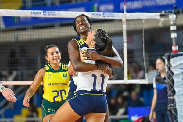 Brasil na Copa Amrica Feminina de Vlei (foto: Gustavo Rabelo BHFoto)