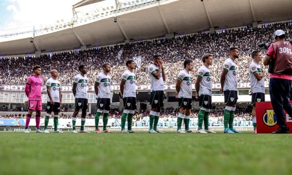 Amrica em jogo pela Srie B (foto: Mouro Panda/Amrica )
