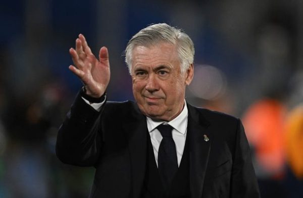 Galvão Bueno contesta relação de Ednaldo e Ancelotti: ‘E se ele cair?’