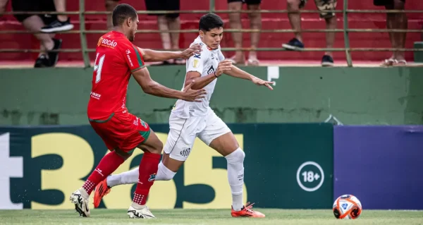 Santos perdeu para o Velo Clube por 2 a 1 (foto: Raul Baretta/Santos FC)