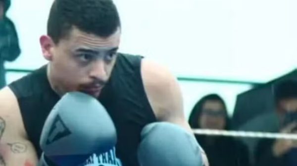 Lucas Lazarini, lutador de boxe (foto: Arquivo pessoal)