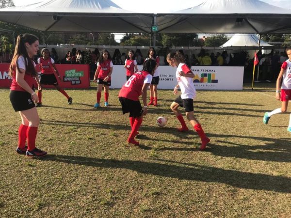 Governo de Minas participa do lançamento da Estratégia Nacional para o Futebol Feminino