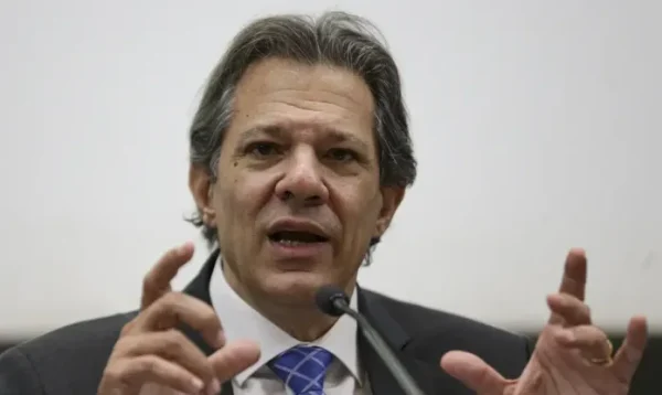 Haddad prevê ciclo de crescimento sustentável após corte de juros