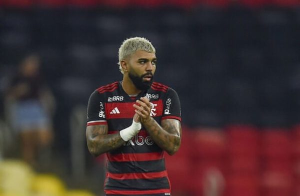 Gabigol em ao pelo Flamengo (foto: Marcelo Cortes/CRF)