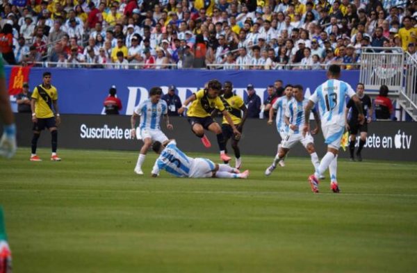 Argentina venceu o Equador por 1 a 0 (foto: Divulgao/La Tri)