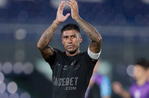 Paulinho deixou o Corinthians (foto: Rodrigo Coca/Agncia Corinthians)