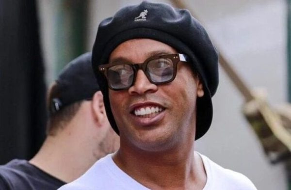 Logo aps o anncio de Joo pelo novo clube, Ronaldinho mandou mensagem para o filho (foto: Reproduo/Instagram)
