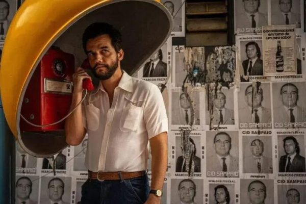 Kléber Mendonça Filho e o filme "Agente Secreto" competem no Festival de Cannes