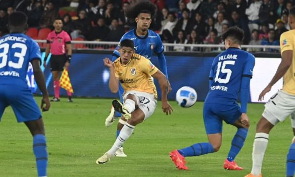 Jogo entre LDU x Universidad Catlica (foto: Reproduo/Universidad Catlica)