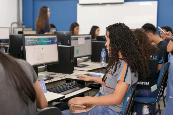 Lançamento: Unileste anuncia cursos na modalidade de Educação a Distância