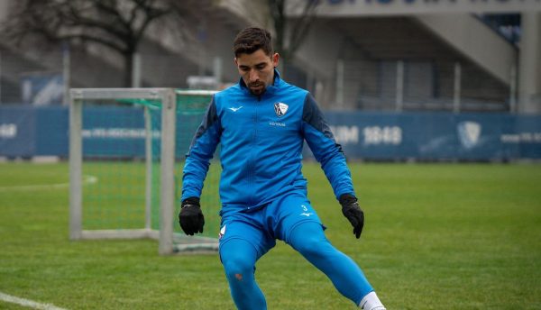 Lateral de clube alemão cita sonho de jogar no Atlético: ‘Time de infância’