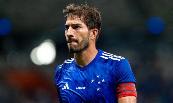 Onze jogadores do Cruzeiro têm só mais seis meses de contrato