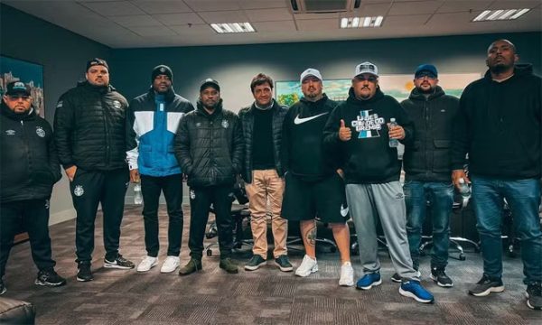 Organizada cobra presidente do Grêmio antes da partida contra o Cruzeiro