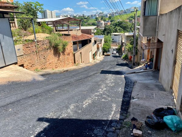 Gustavo Nunes comemora balanço de quase 130 ruas asfaltadas em três anos