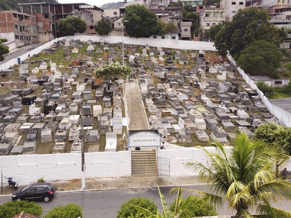 Prefeito Douglas anuncia pacote de obras de R$ 3,5 milhões. Cemitério Recanto da Paz ganhará ampliação