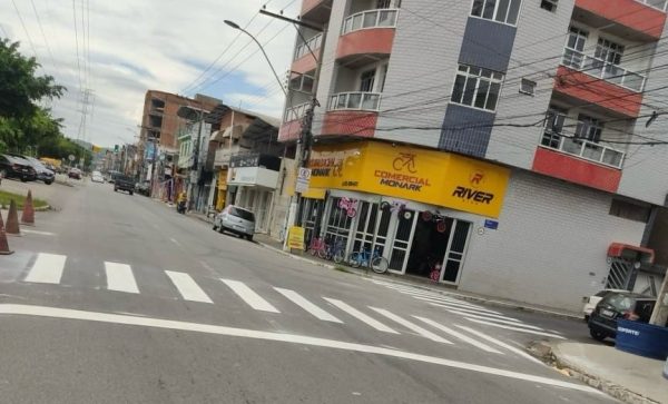 Prefeitura de Ipatinga  Revitaliza sinalização em  diversos pontos da cidade